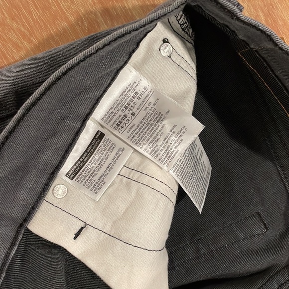 NWOT LEVI'S 511™ SLIM FIT MEN'S GREY JEANS, W31" L32" - Picture 11 of 12